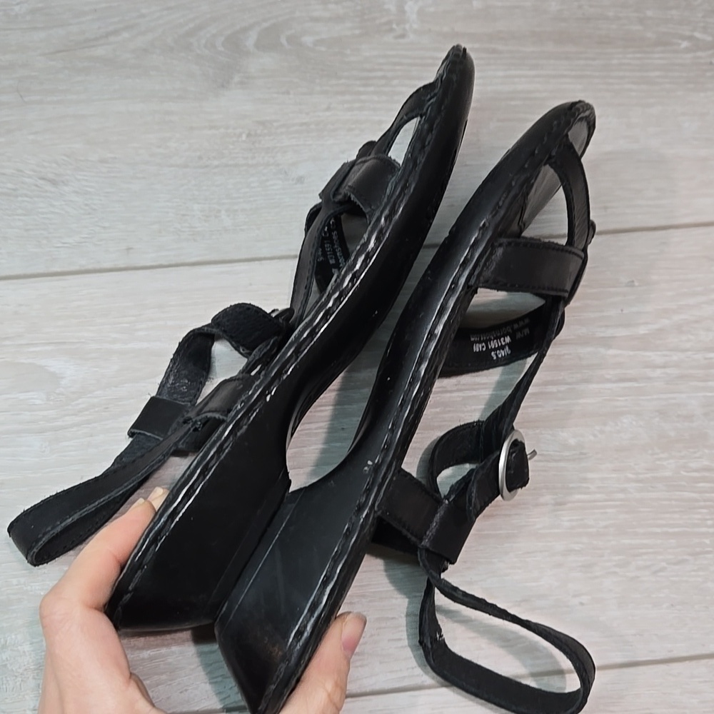 Born Women Leather Sandals Heels Open Toe Sandals shoes sz 9 - Picture 7 of 10